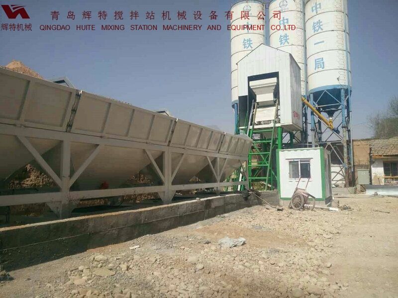 輝特?cái)嚢枵?0站采用計(jì)算機(jī)加儀表的控制系統(tǒng)，計(jì)算速度快