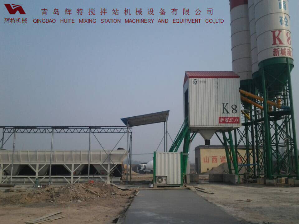 輝特混凝土攪拌站HZS50攪拌性能強，攪拌均勻、迅速，生產(chǎn)效率高