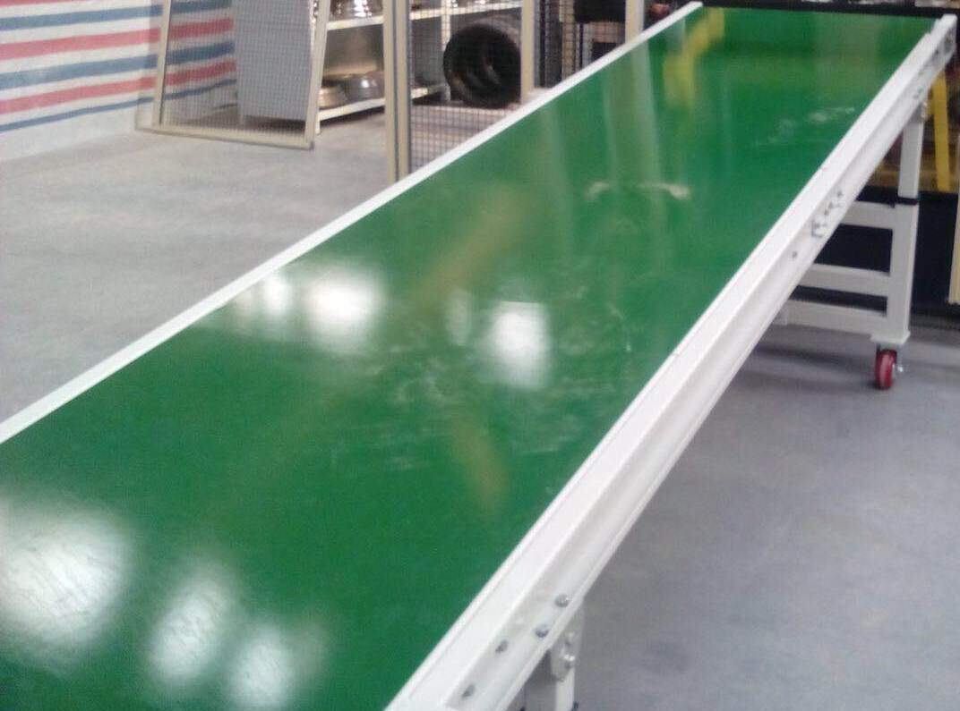 榮成不銹鋼輸送機(jī)