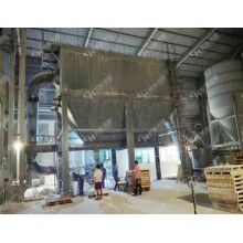 新型高產(chǎn)量膨潤土超細磨粉機HCH型號制粉高效清潔