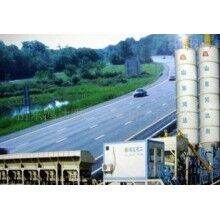 鐵力士牌WCB500型穩(wěn)定土拌合站，山東鴻達(dá)出品