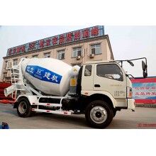 混凝土攪拌運輸車4立方，液壓驅(qū)動、風(fēng)冷式散熱器